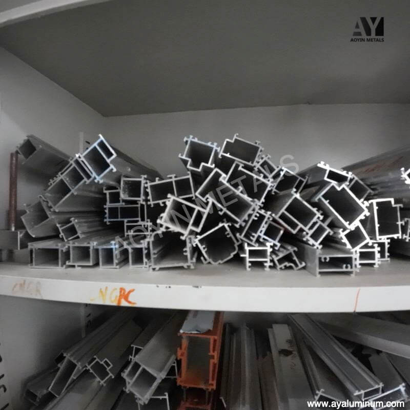 Aluminum guide rail extrusion profile